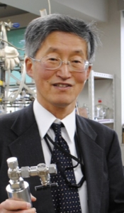 東洋大学 理工学部 応用化学科 教授 吉田 泰彦