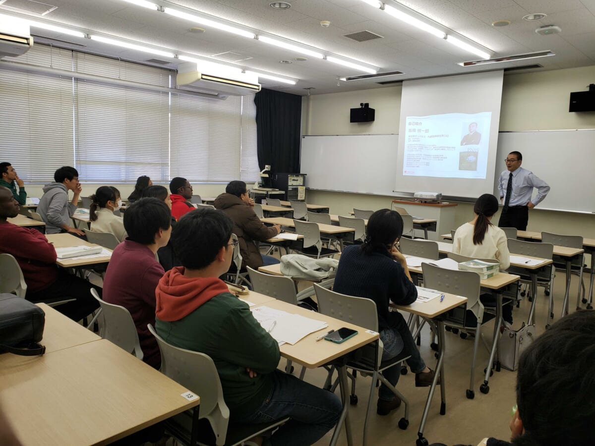 リバネス代表取締役社長COOの高橋修一郎が広島大学にて講義を行いました